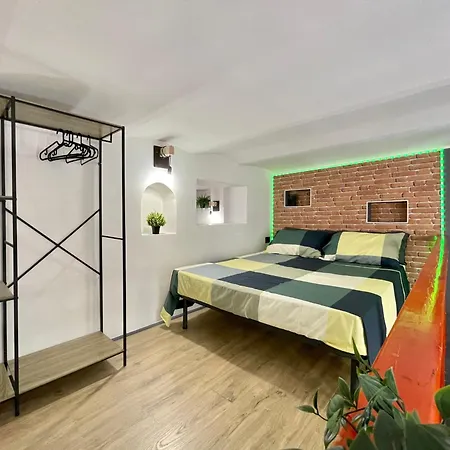 Industrial House - Al Centro
